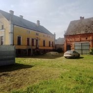 Dom na sprzedaż