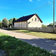 Dom na sprzedaż